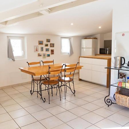 איל-סור-לה-סורג Appartement Spacieux Rochereau מראה חיצוני תמונה