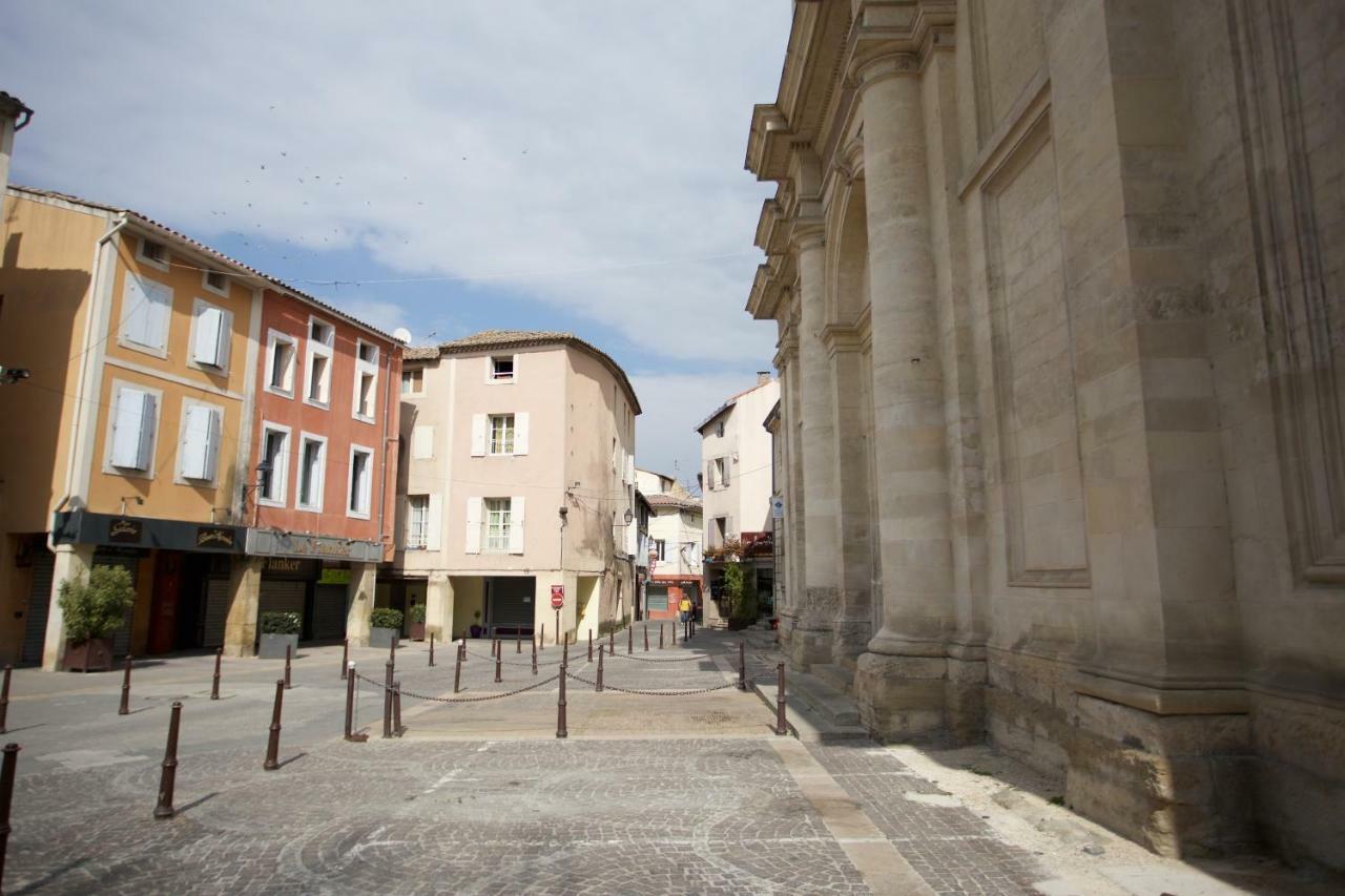 איל-סור-לה-סורג Appartement Spacieux Rochereau מראה חיצוני תמונה